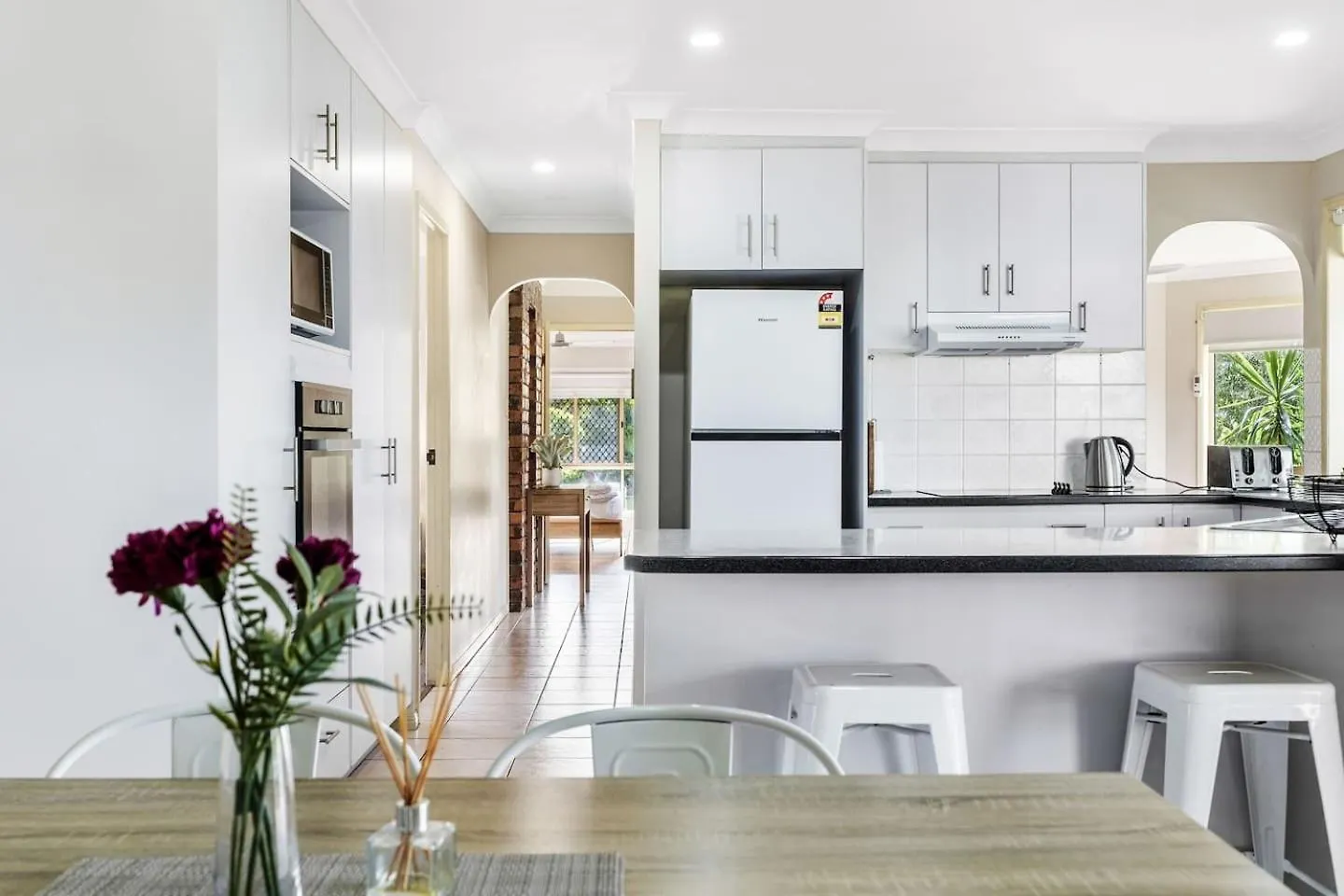 הוילה הרווי ביי 'Wattlebird Lane' Sunny Family-Friendly Abode